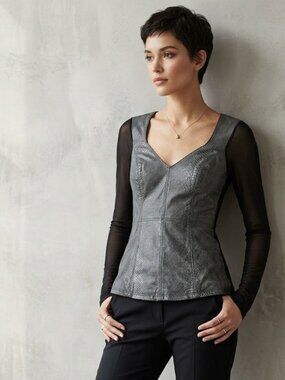 V-Neck Black Long Sleeve Women's Blouse Medium